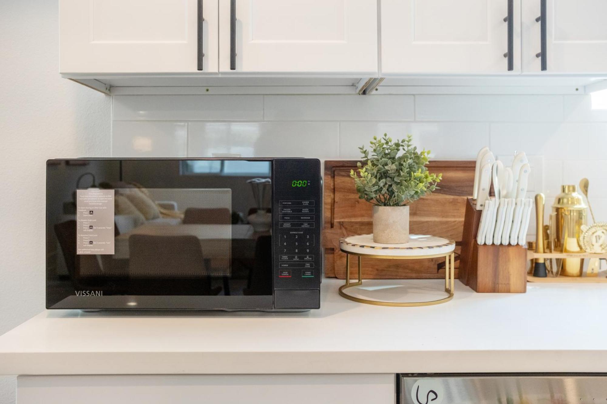 Casa de hóspedes Cozy Urban Retreat Near Downtown La & Usc - Private With Shared Living And Kitchen